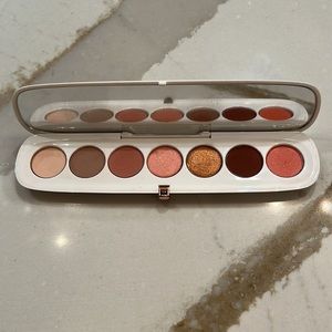 Marc Jacobs Eye-Conic Multi-Finish Eye Palette in 790 Fantascene